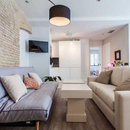 Apartamentos Rg Duplex San Bernardo Sevilla Kültér fotó
