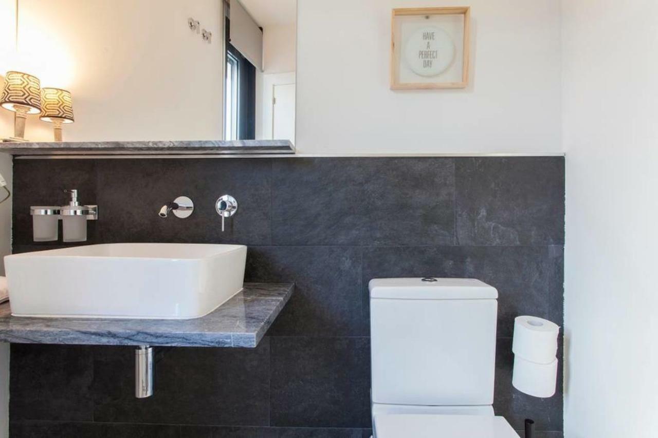 Apartamentos Rg Duplex San Bernardo Sevilla Kültér fotó