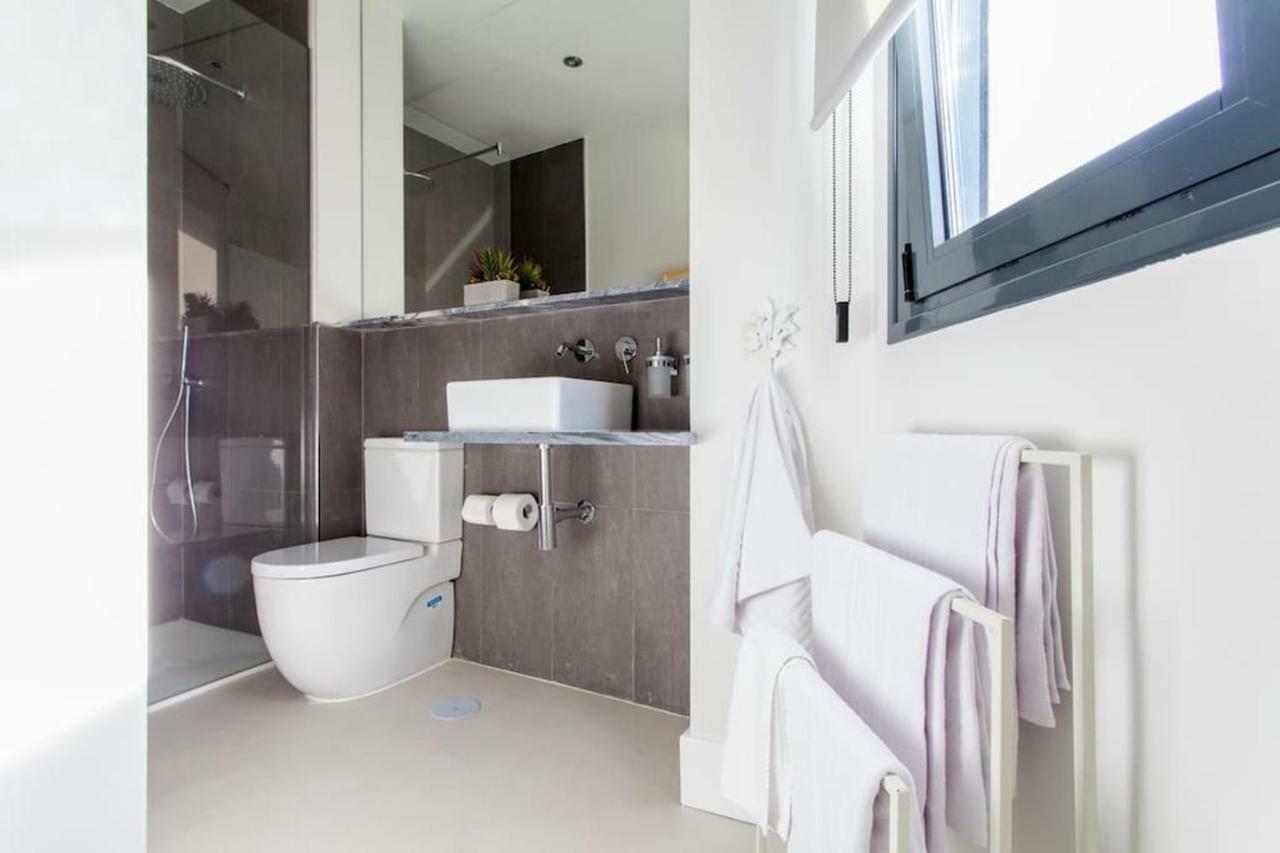 Apartamentos Rg Duplex San Bernardo Sevilla Kültér fotó