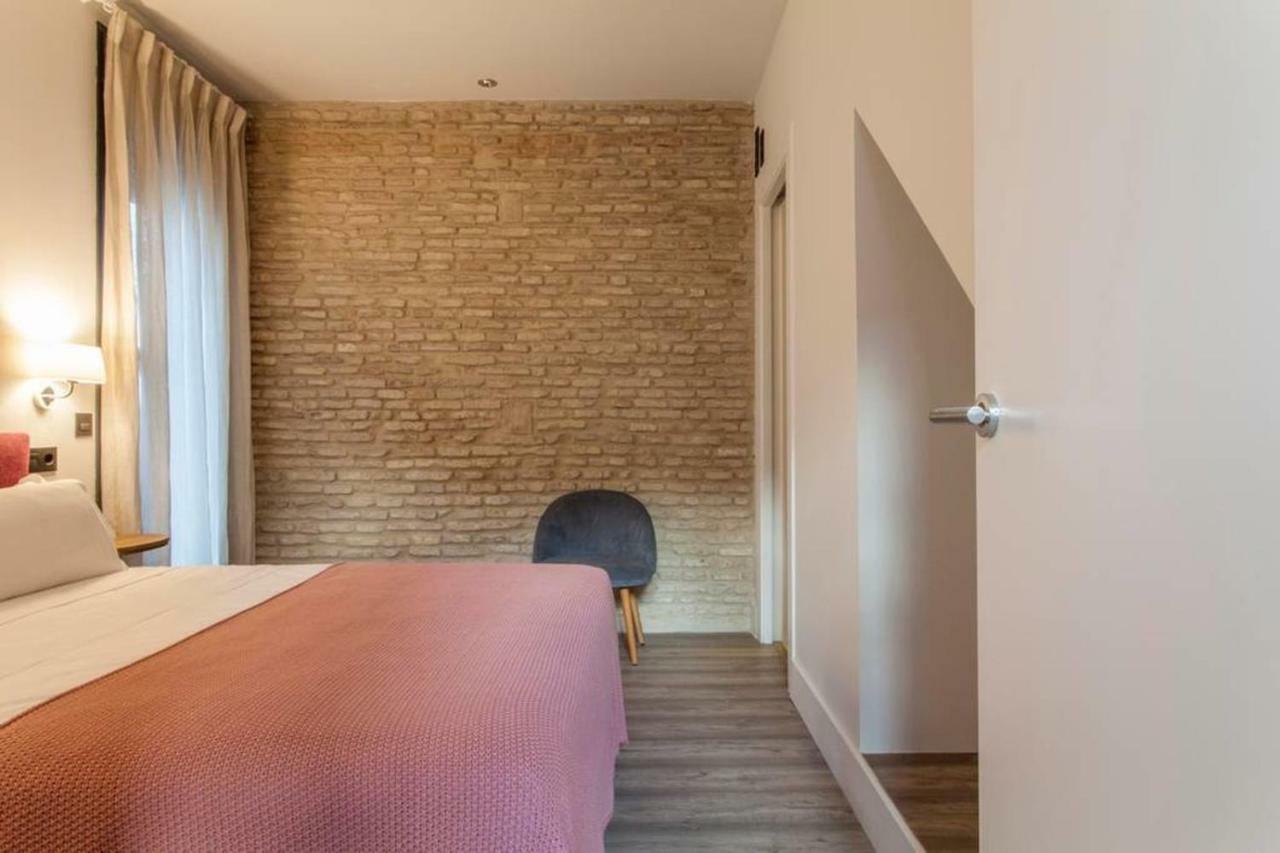 Apartamentos Rg Duplex San Bernardo Sevilla Kültér fotó