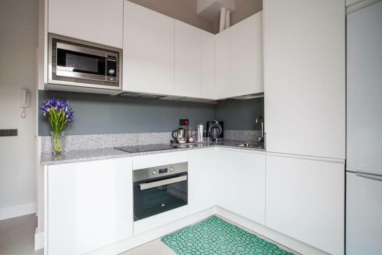 Apartamentos Rg Duplex San Bernardo Sevilla Kültér fotó
