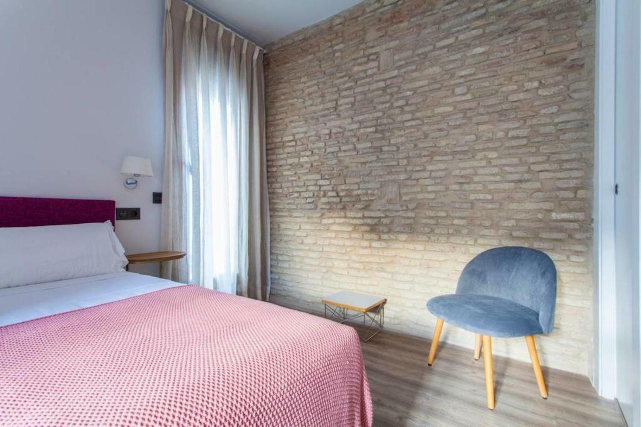 Apartamentos Rg Duplex San Bernardo Sevilla Kültér fotó