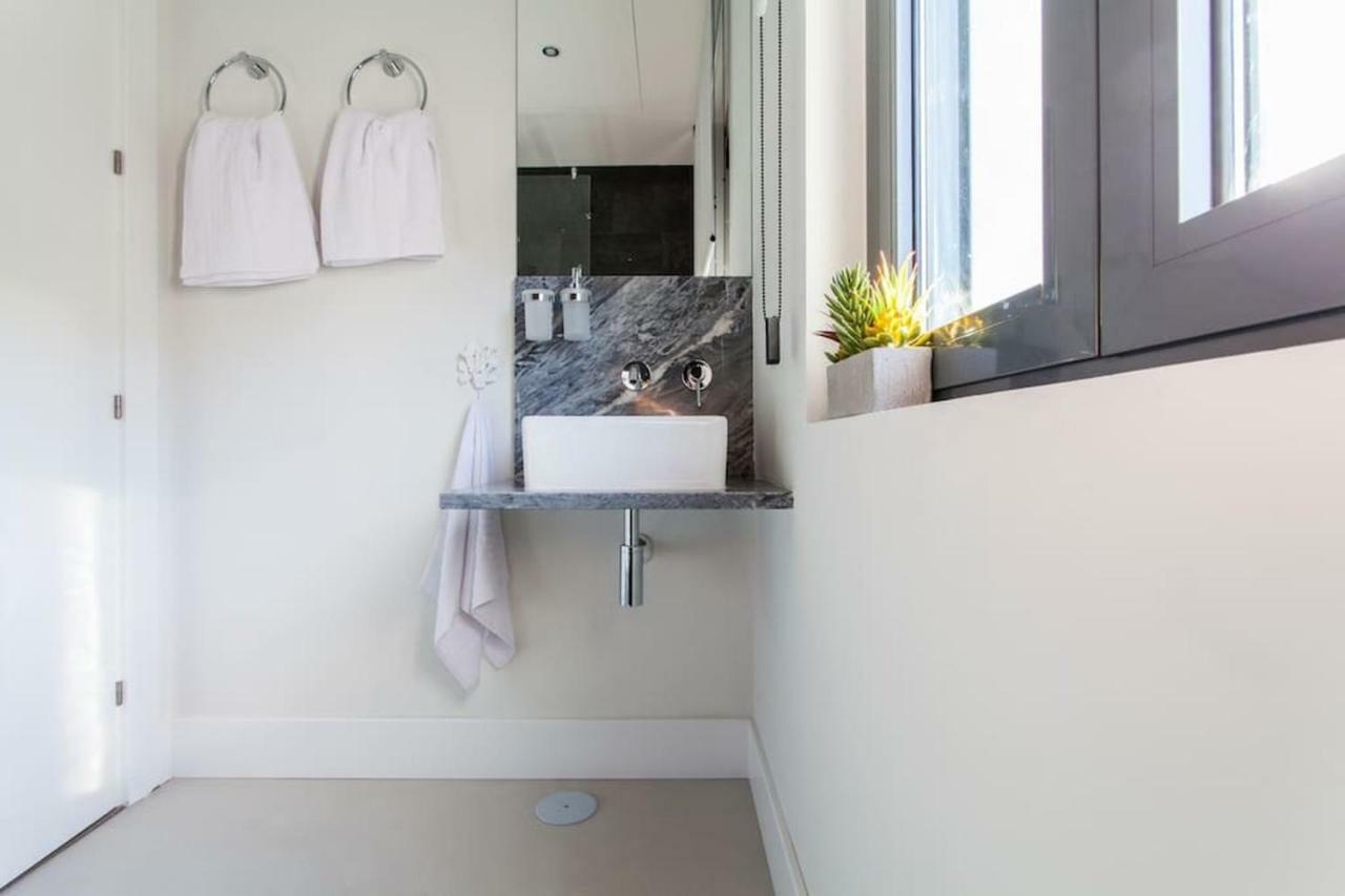 Apartamentos Rg Duplex San Bernardo Sevilla Kültér fotó