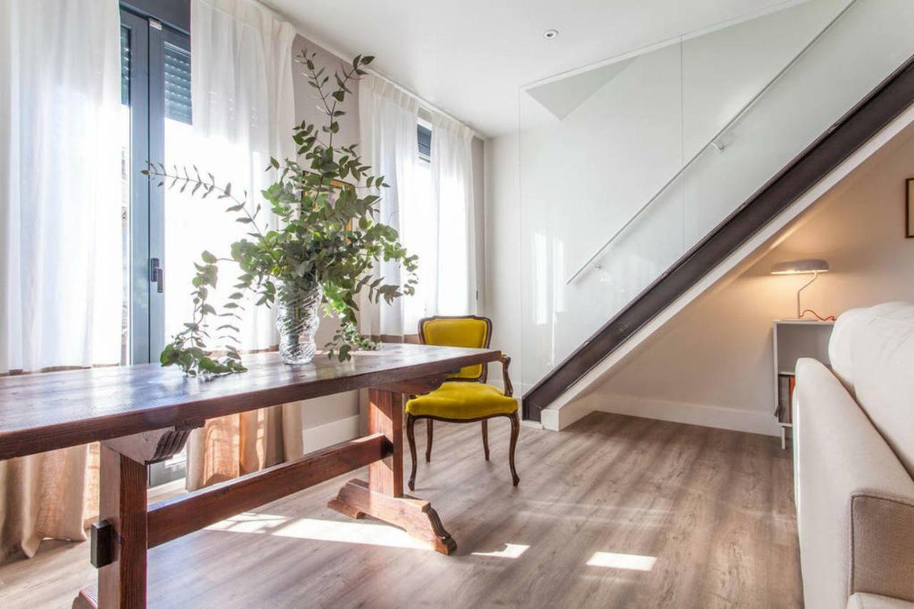 Apartamentos Rg Duplex San Bernardo Sevilla Kültér fotó