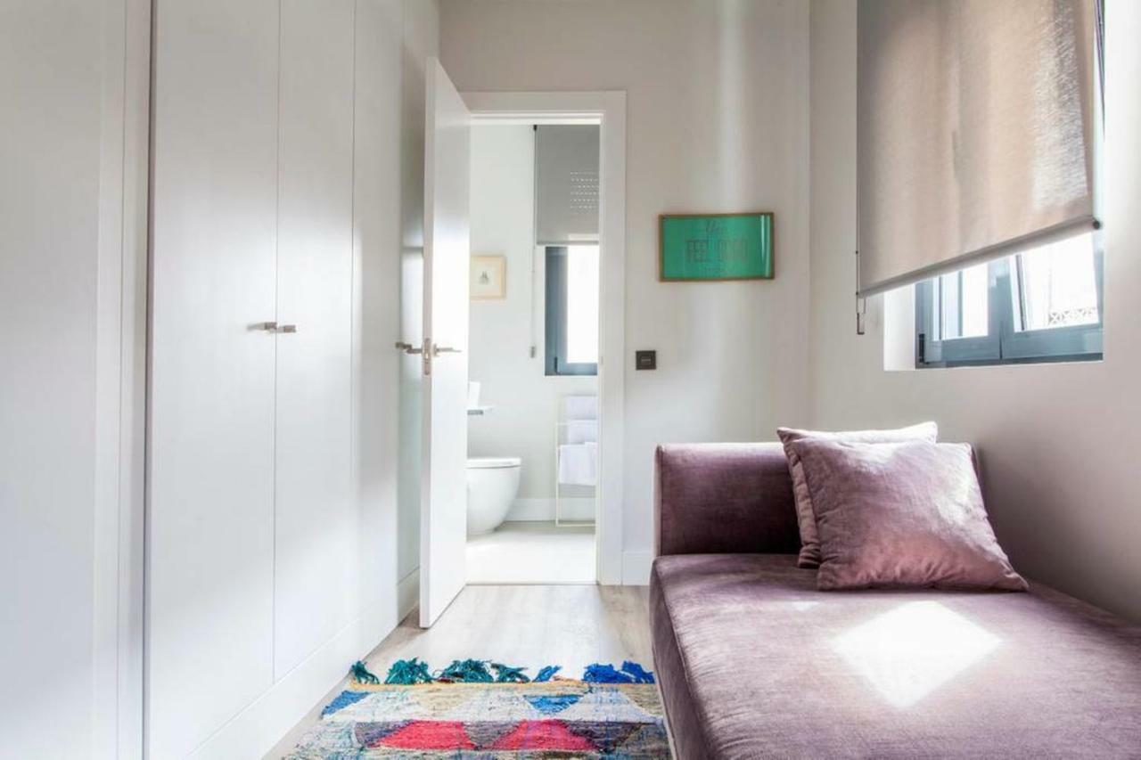 Apartamentos Rg Duplex San Bernardo Sevilla Szoba fotó