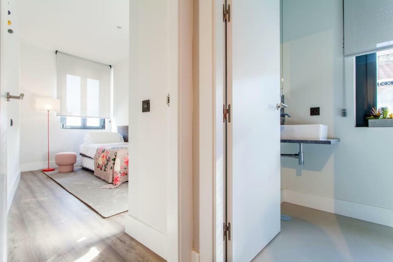 Apartamentos Rg Duplex San Bernardo Sevilla Kültér fotó